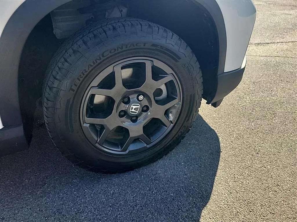 Used 2024 Honda Pilot TrailSport image 39