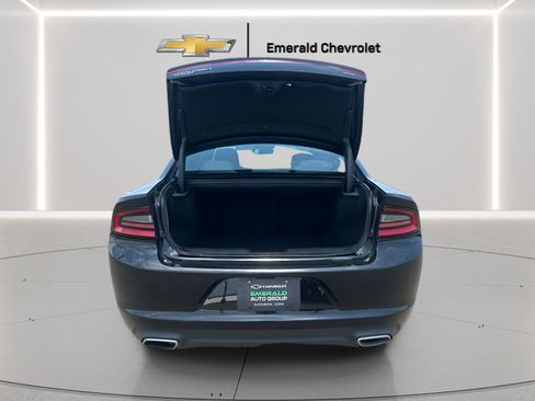 Used 2017 Dodge Charger SXT AWD/4WD image 8