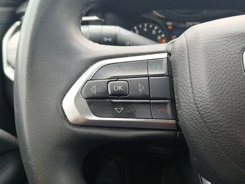 Used 2024 Jeep Compass Latitude AWD/4WD image 23