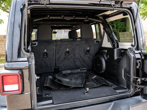 Used 2022 Jeep Wrangler Unlimited Sport w/ Sun And Sound Package image 62