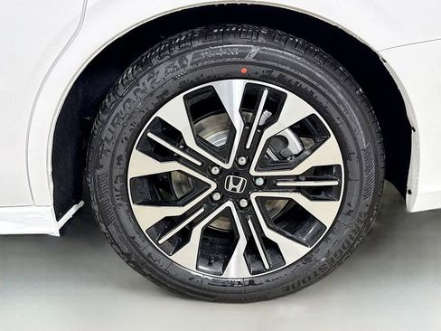 New 2026 Honda Odyssey Elite image 32