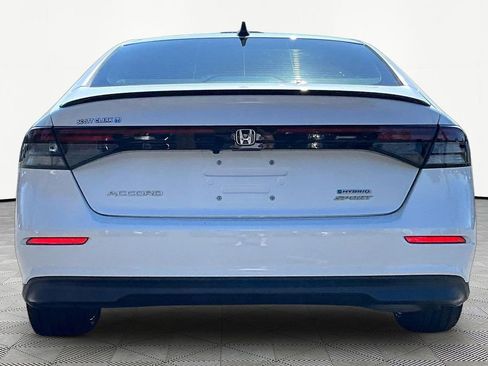 Used 2023 Honda Accord Sport image 7