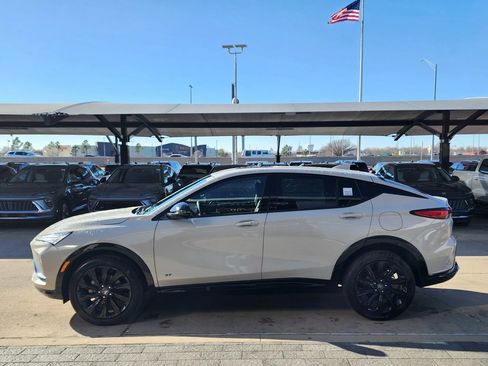 New 2026 Buick Envista Sport Touring w/ Studio Series image 7