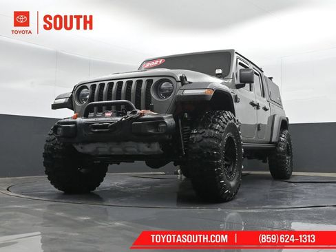 Used 2021 Jeep Gladiator Mojave w/ Dual Top Group AWD/4WD image 38