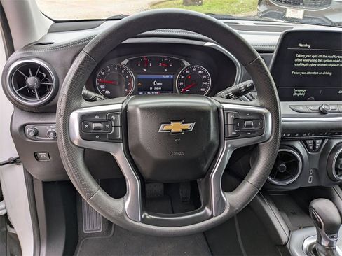 Used 2023 Chevrolet Blazer LT image 17