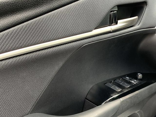 Used 2025 Toyota Camry SE w/ Multimedia Upgrade Package FWD image 17