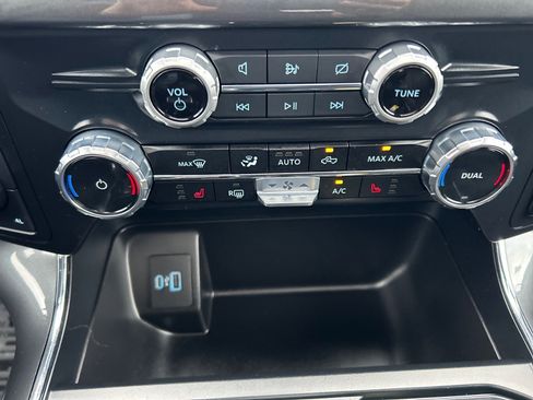 Certified 2023 Ford F150 XLT w/ Equipment Group 302A High image 30