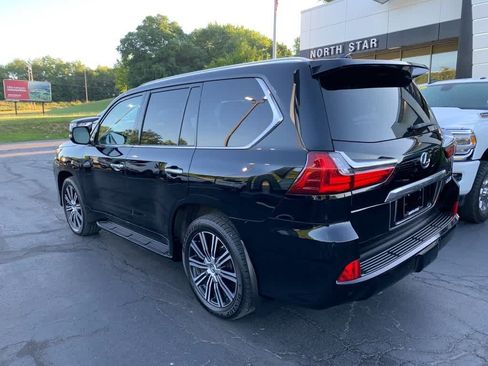 Used 2021 Lexus LX 570 4WD w/ Luxury Package image 3