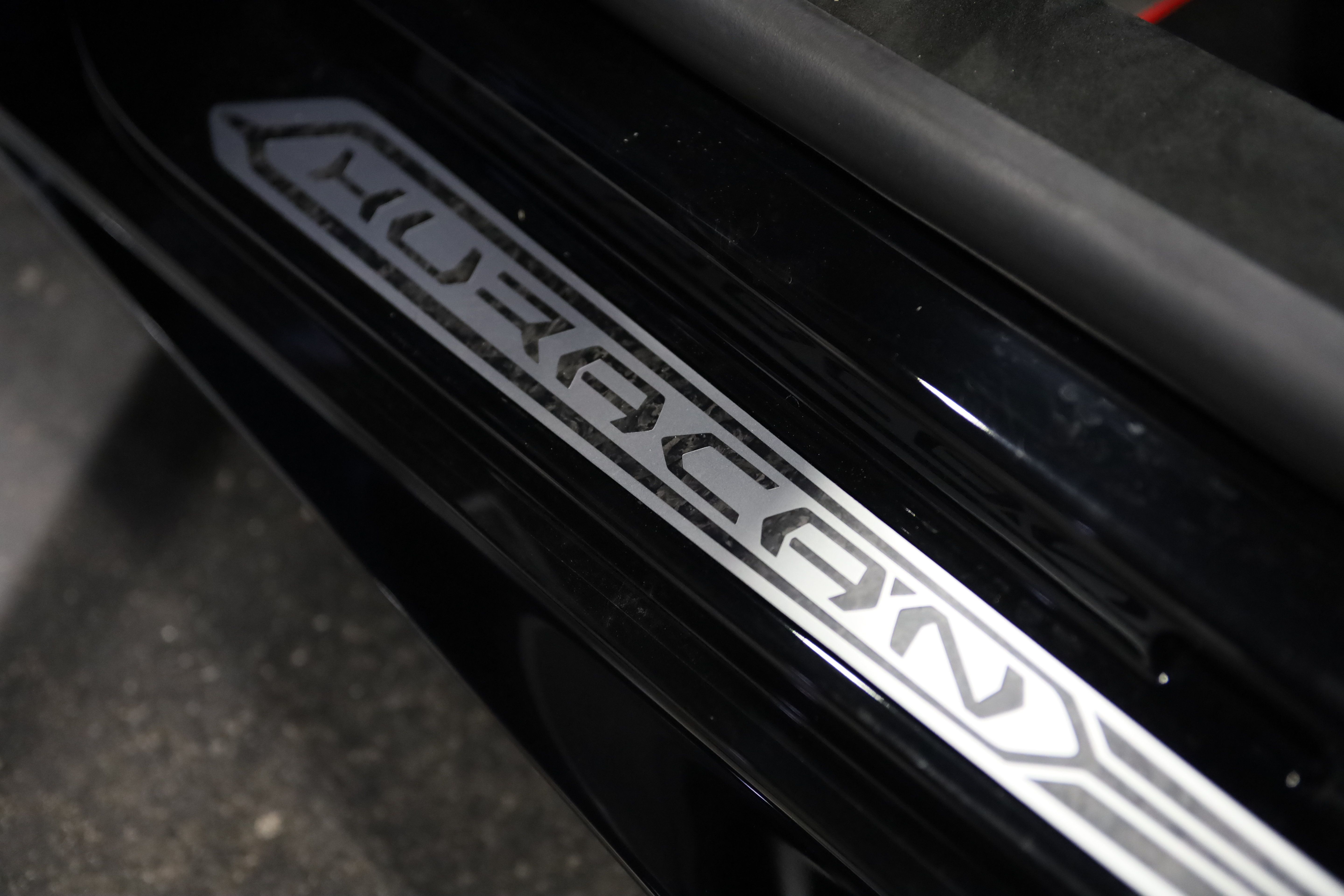 Used 2019 Lamborghini Huracan Performante AWD/4WD image 15