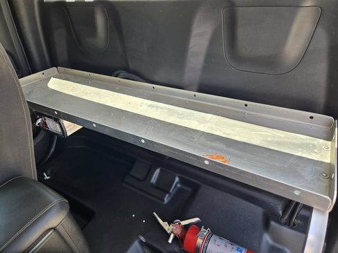 Used 2022 Chevrolet Colorado LT w/ Fleet Safety Package RWD image 30
