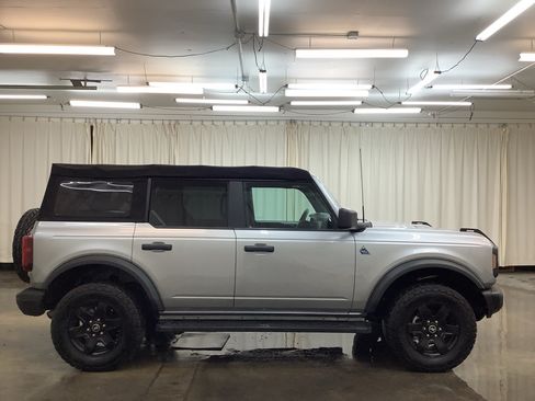 Used 2023 Ford Bronco Black Diamond AWD/4WD image 4