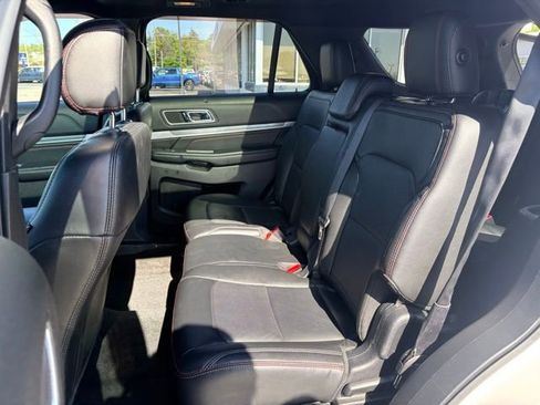 Used 2016 Ford Explorer Sport AWD/4WD image 17