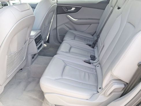 Used 2024 Audi Q7 3.0T Premium Plus AWD/4WD image 11