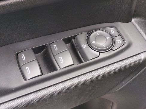 Used 2025 Chevrolet Silverado 1500 Custom AWD/4WD image 14