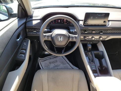 Certified 2023 Honda Accord EX image 10