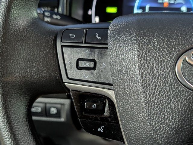Used 2025 Toyota Camry LE FWD image 25