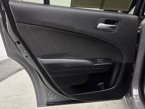 Used 2023 Dodge Charger SXT w/ Blacktop Package image 25