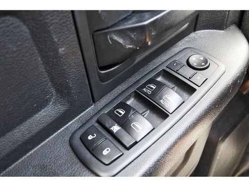 Used 2019 RAM 1500 Tradesman AWD/4WD image 20
