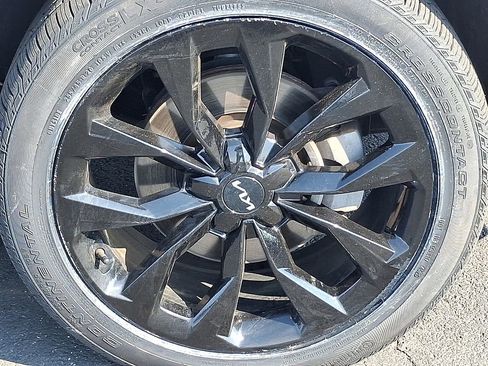 Certified 2023 Kia Sorento SX AWD/4WD image 8