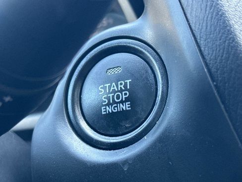 Used 2018 MAZDA MAZDA3 Sport w/ Preferred Equipment Package image 21