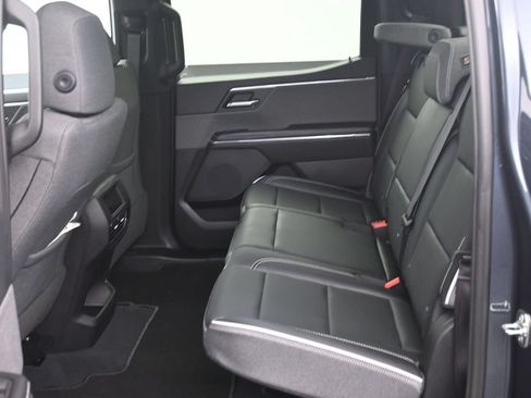Used 2026 GMC Sierra EV Elevation AWD/4WD image 13