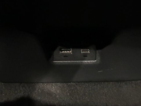 Used 2025 Toyota Camry SE w/ Multimedia Upgrade Package FWD image 75