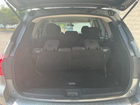 Used 2020 Nissan Pathfinder S AWD/4WD image 24