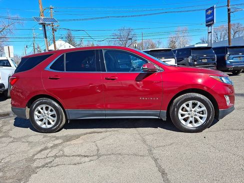 Used 2019 Chevrolet Equinox LT image 9