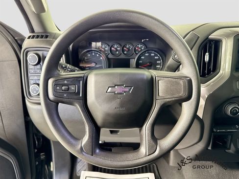 Used 2021 Chevrolet Silverado 1500 Custom Trail Boss AWD/4WD image 12