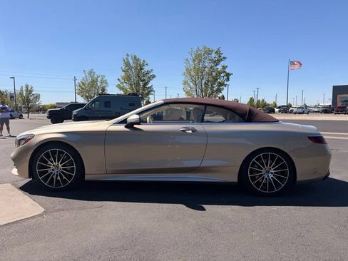 Used 2019 Mercedes-Benz S 560 Cabriolet image 7