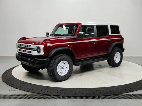 Used 2025 Ford Bronco Heritage Edition AWD/4WD image 4