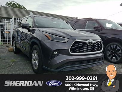 Used 2021 Toyota Highlander LE