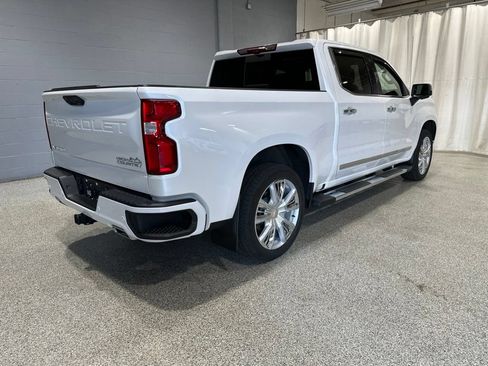 Certified 2025 Chevrolet Silverado 1500 High Country w/ Technology Package AWD/4WD image 4