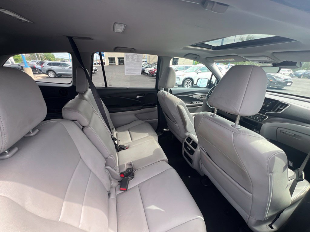 Used 2022 Honda Pilot EX-L image 11