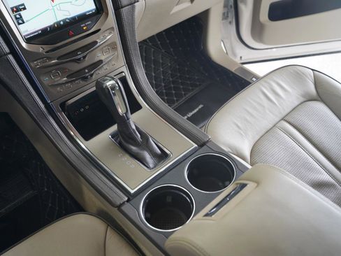 Used 2015 Lincoln MKX FWD w/ Equipment Group 102A image 22