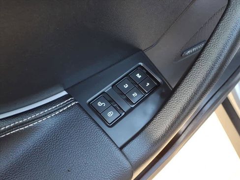 Used 2020 Jaguar F-PACE Checkered Flag image 15