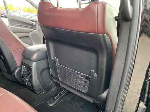 Used 2023 Dodge Durango GT image 38