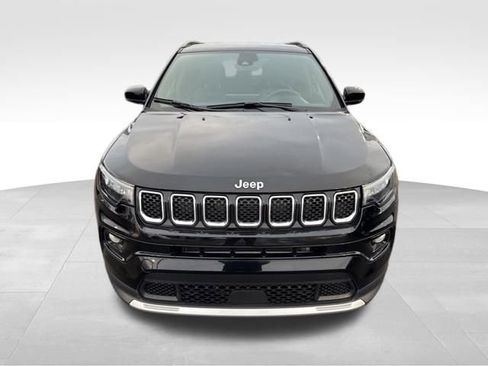 Used 2024 Jeep Compass Limited image 2