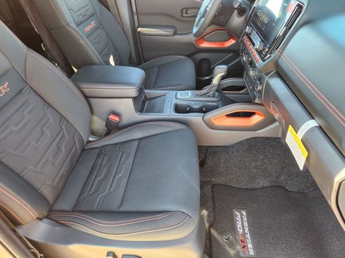 New 2026 Nissan Frontier PRO-4X w/ Pro-4x Convenience Package image 14