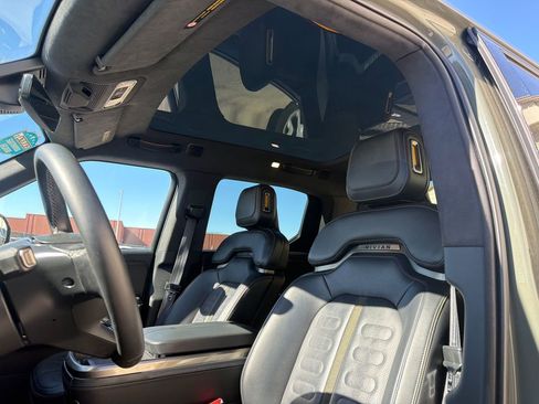 Used 2022 Rivian R1T Launch Edition AWD/4WD image 11