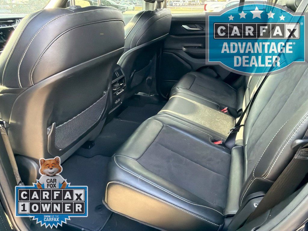 Used 2024 Jeep Grand Cherokee Altitude AWD/4WD image 10
