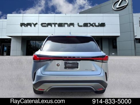 Certified 2024 Lexus RX 450h AWD w/ Convenience Package image 5