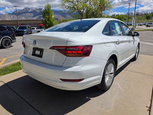 Used 2019 Volkswagen Jetta S w/ Driver Assistance Package FWD image 5