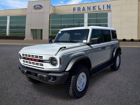 New 2026 Ford Bronco Heritage Edition AWD/4WD image 3