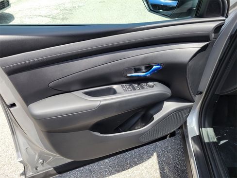 New 2025 Hyundai Tucson SEL image 8