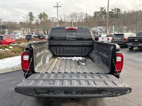 New 2026 GMC Canyon Elevation w/ Convenience Package image 32