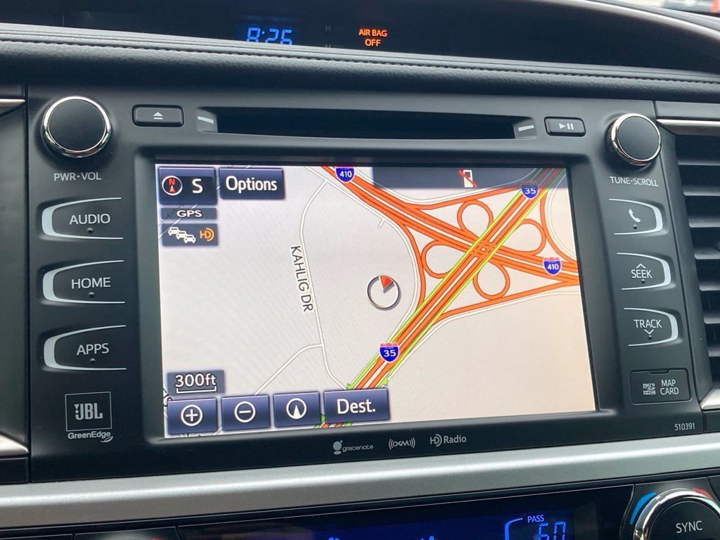 Used 2019 Toyota Highlander Limited FWD image 22