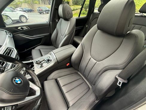Used 2019 BMW X5 xDrive40i w/ Off-Road Package AWD/4WD image 12