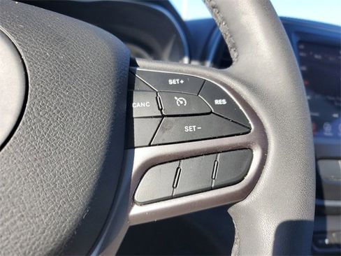 Used 2022 Jeep Cherokee Latitude Lux w/ Sun & Sound Group image 20