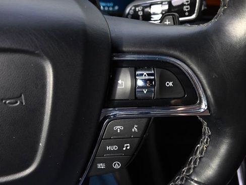 Used 2023 Lincoln Navigator Reserve AWD/4WD image 35